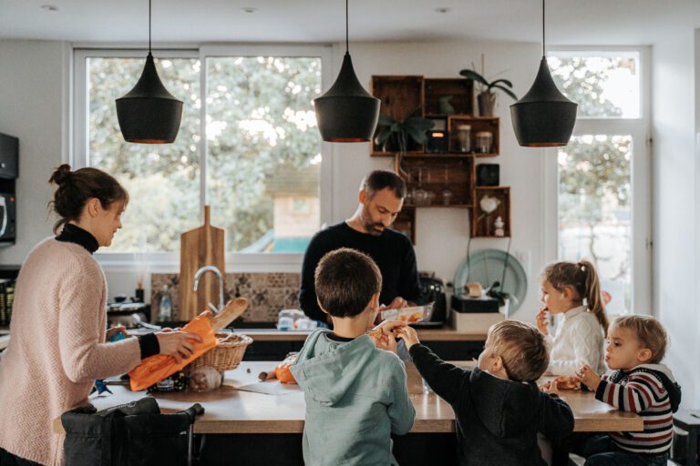 photos de famille à domicile, photographe lifestyle, la rochelle
