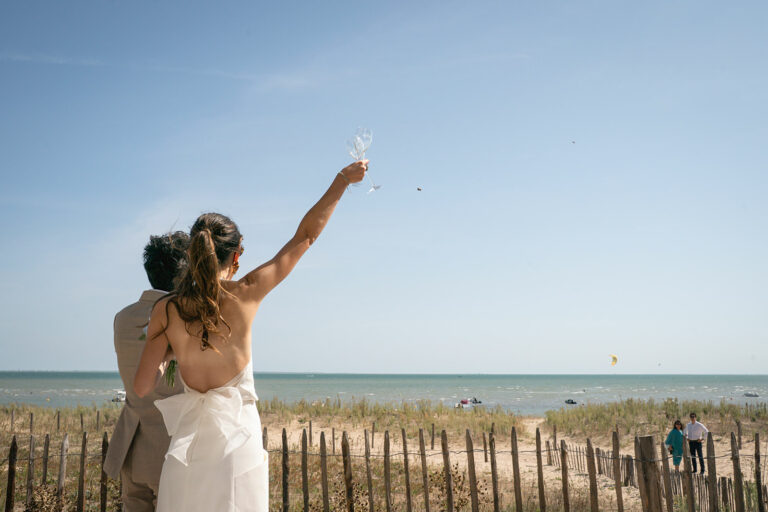 Photographe mariage Île de Ré : comment bien choisir (et ne rien regretter)